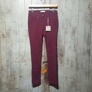 Burgundy jeggings by active USA